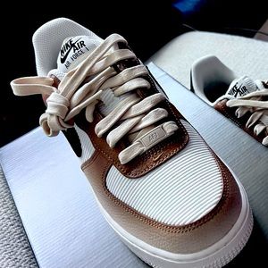 New womens Air Force 1